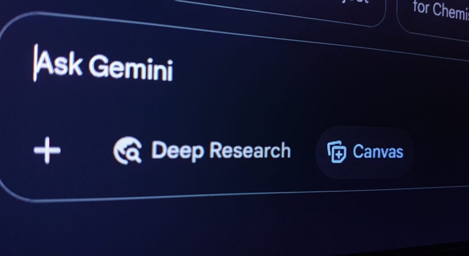 Article Image - Best AI Tools UI panel showing 'Ask Gemini' with options 'Deep Research' and 'Canvas' (tool shortcuts) in a dark theme.